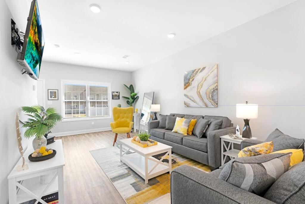Make Lemonade In Luxury W King Bed And Free Parking Plus 40 Minutes To Nashville 클락스빌 외부 사진
