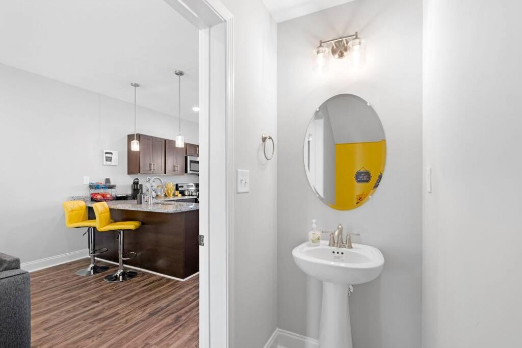 Make Lemonade In Luxury W King Bed And Free Parking Plus 40 Minutes To Nashville 클락스빌 외부 사진