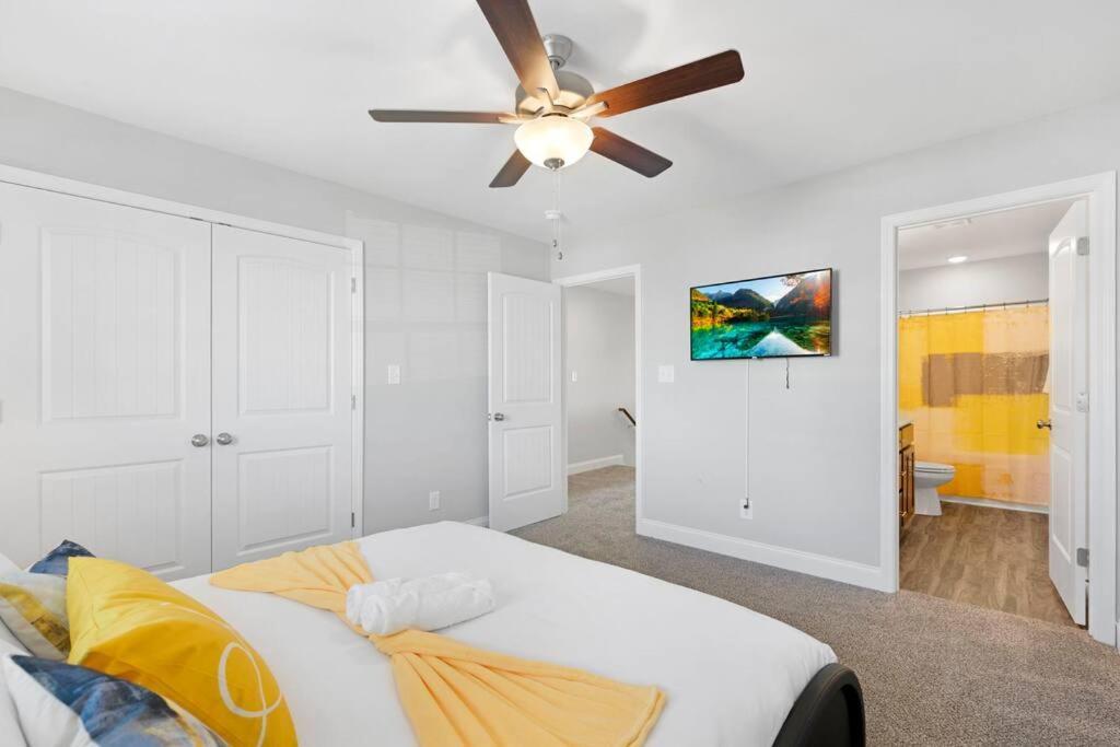 Make Lemonade In Luxury W King Bed And Free Parking Plus 40 Minutes To Nashville 클락스빌 외부 사진